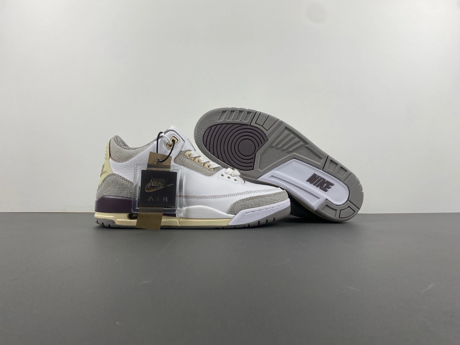 Jordan 3 Retro A Ma Maniére (W) - DH3434-110