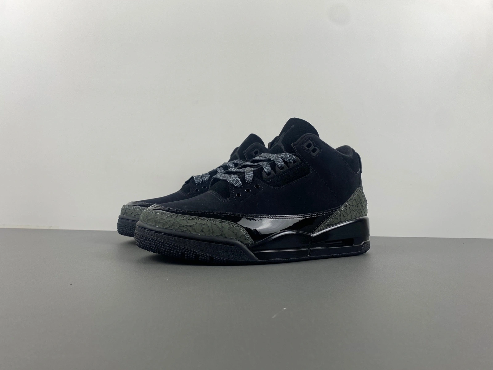 Jordan 3 Retro Black Cat Men's 136064-002