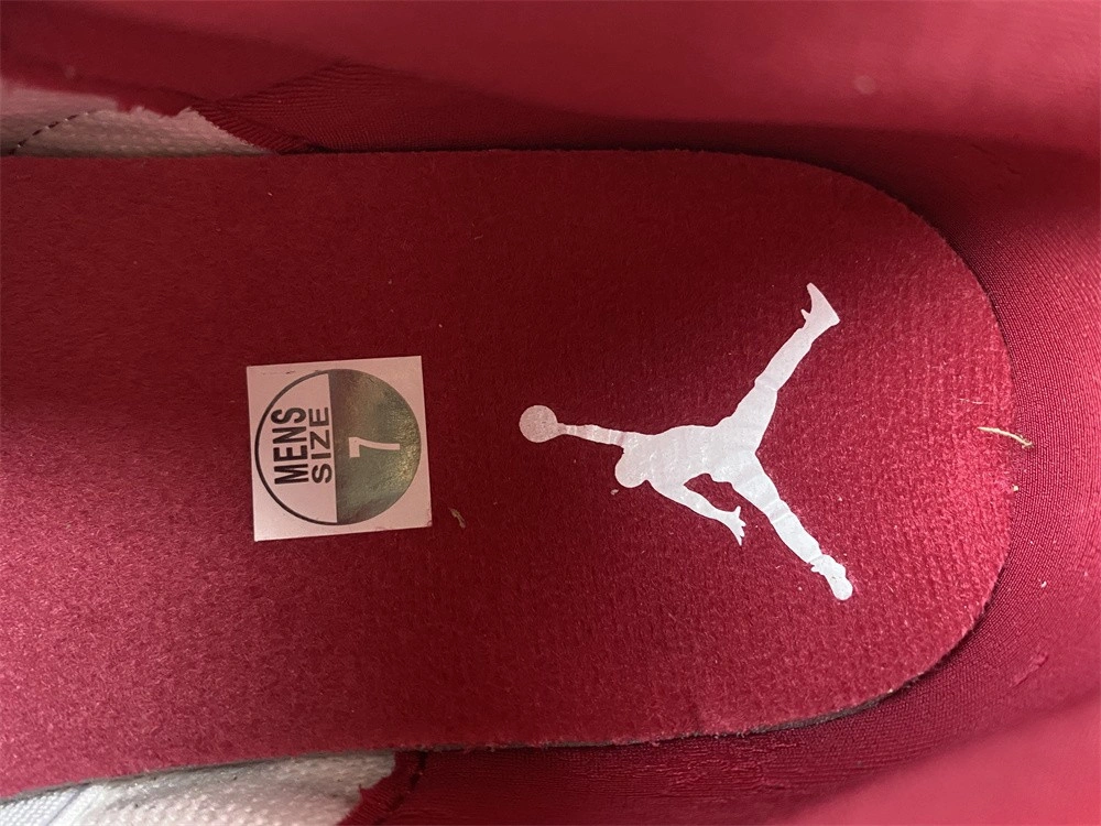 Jordan 3 Retro Cardinal Red - CT8532-126