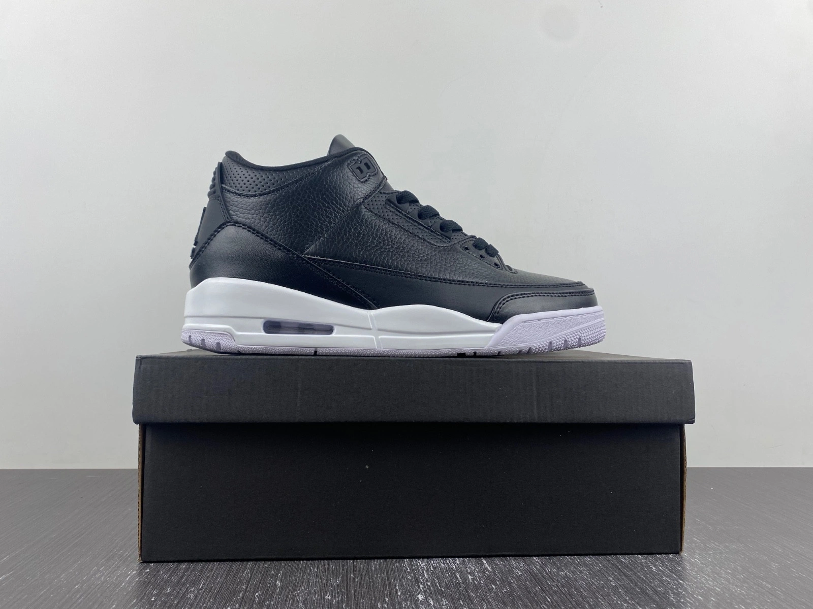 Jordan 3 Retro Cyber Monday (2016) Men's - 136064-020