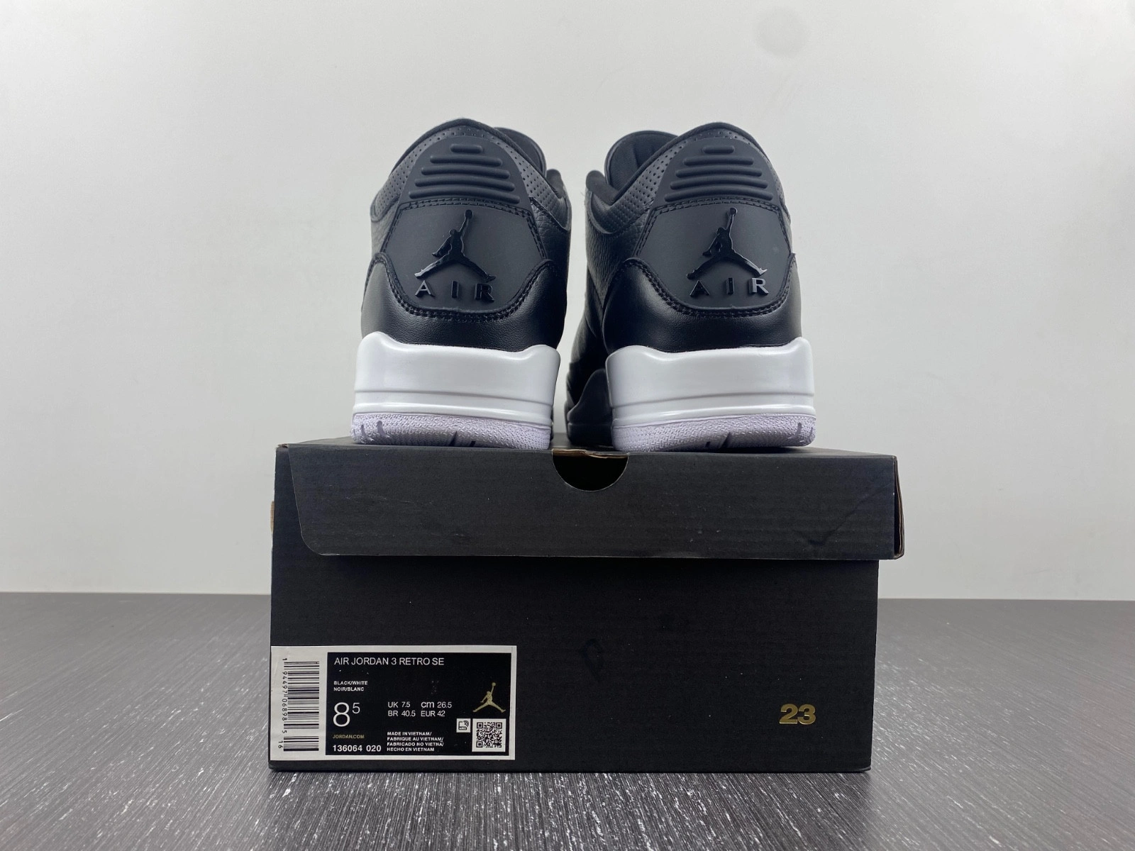 Jordan 3 Retro Cyber Monday (2016) Men's - 136064-020