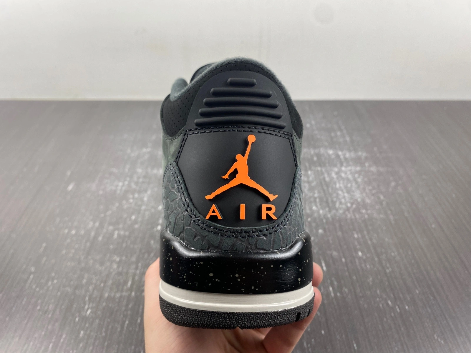 Jordan 3 Retro Fear Pack (2023) Men's - CT8532-080