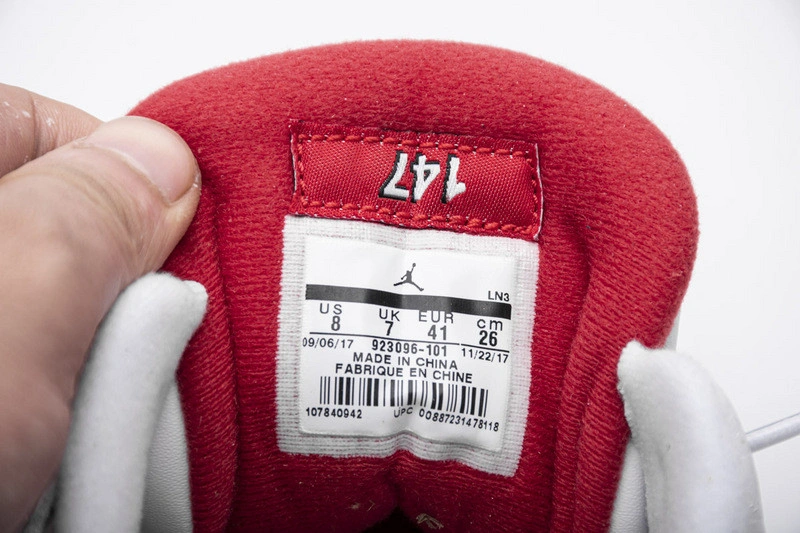 Jordan 3 Retro Free Throw Line White Cement  923096-101
