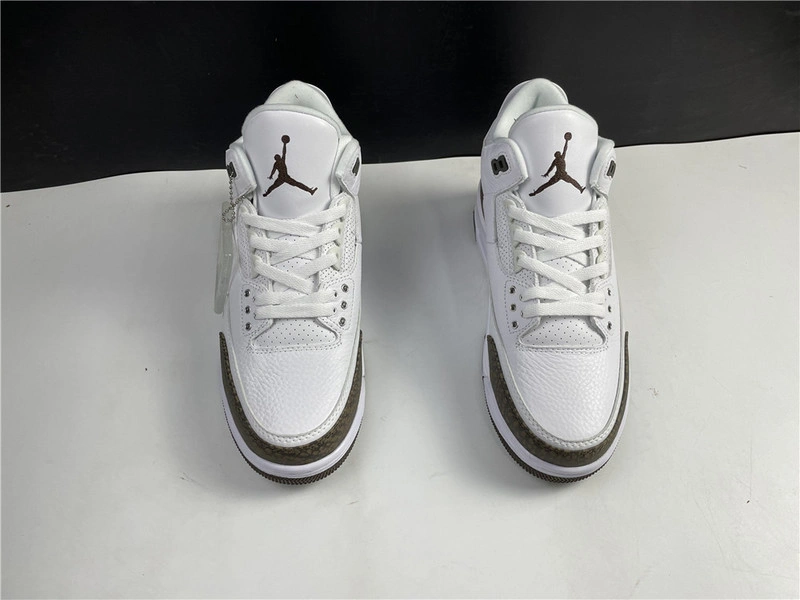 Jordan 3 Retro Mocha (2018) - 136064-122