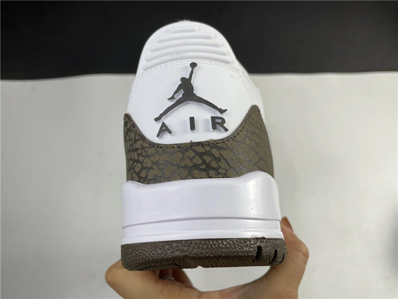 Jordan 3 Retro Mocha (2018) - 136064-122