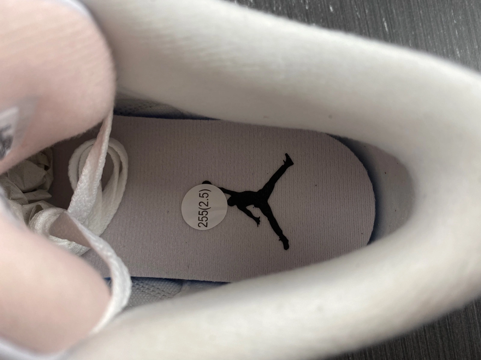 Jordan 3 Retro Neapolitan Dark Mocha (W)  CK9246-102