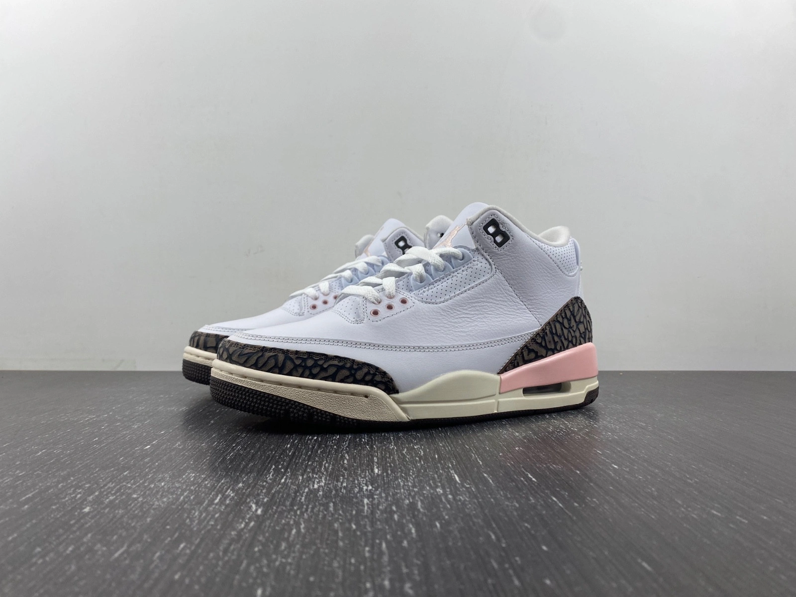 Jordan 3 Retro Neapolitan Dark Mocha (W)  CK9246-102