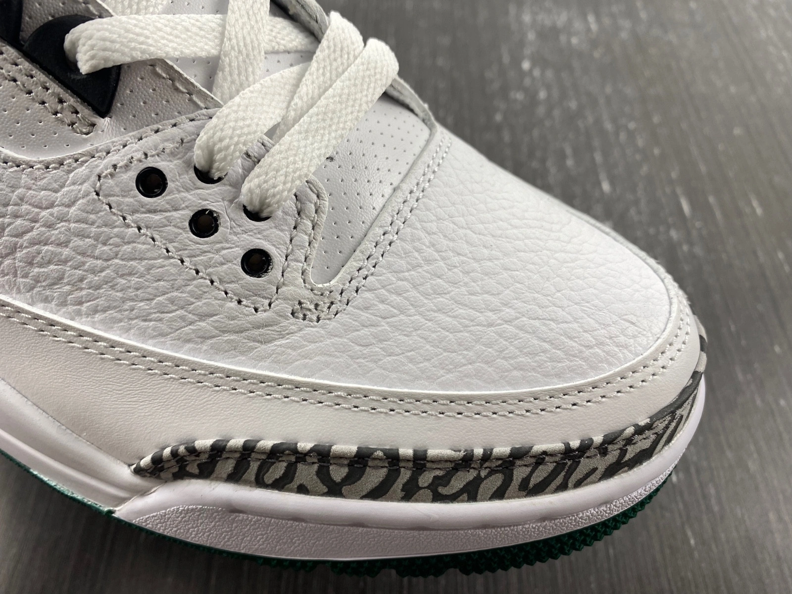 Jordan 3 Retro Oregon Ducks Pit Crew White  594282233