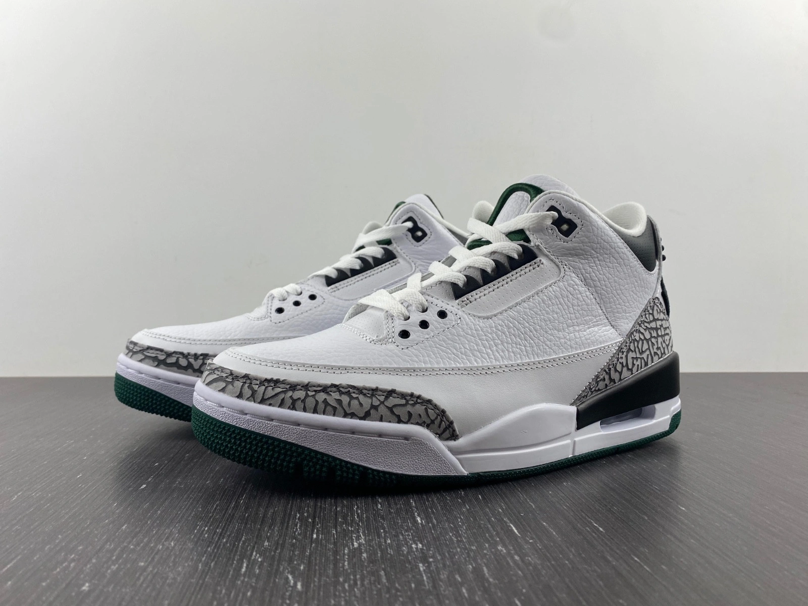 Jordan 3 Retro Oregon Ducks Pit Crew White  594282233