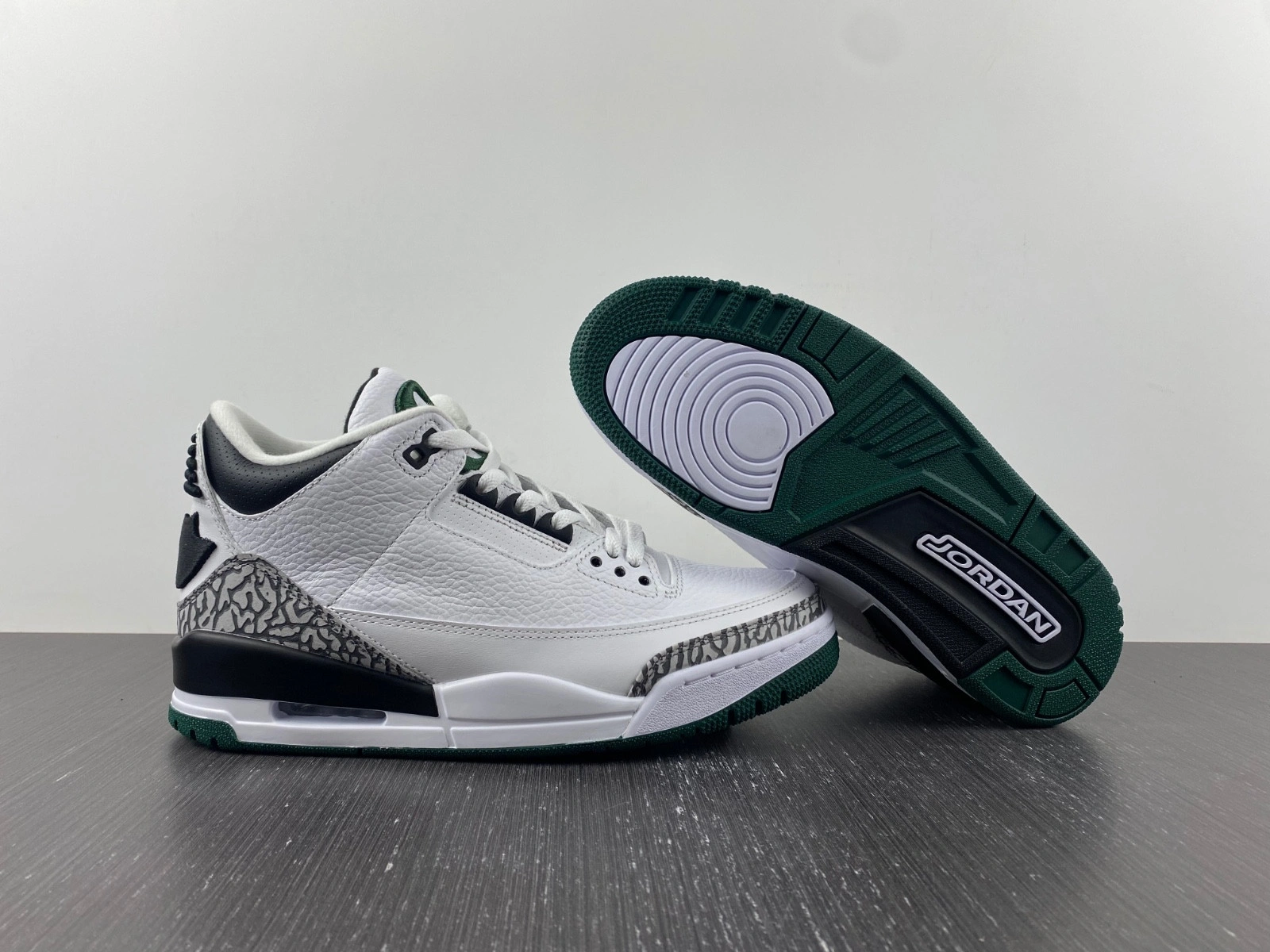 Jordan 3 Retro Oregon Ducks Pit Crew White  594282233