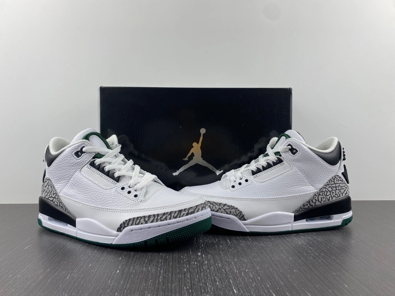 Jordan 3 Retro Oregon Ducks Pit Crew White  594282233