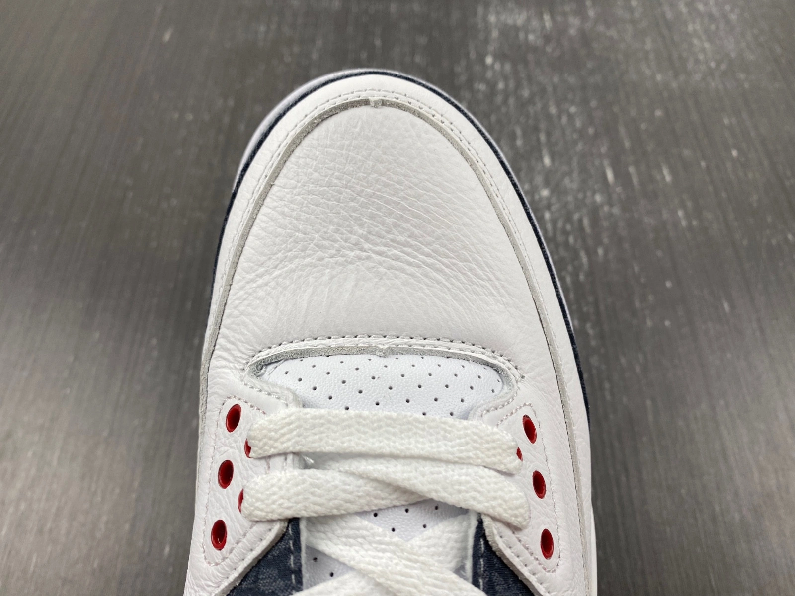 Jordan 3 Retro SE Fire Red Denim (2020) - CZ6431-100