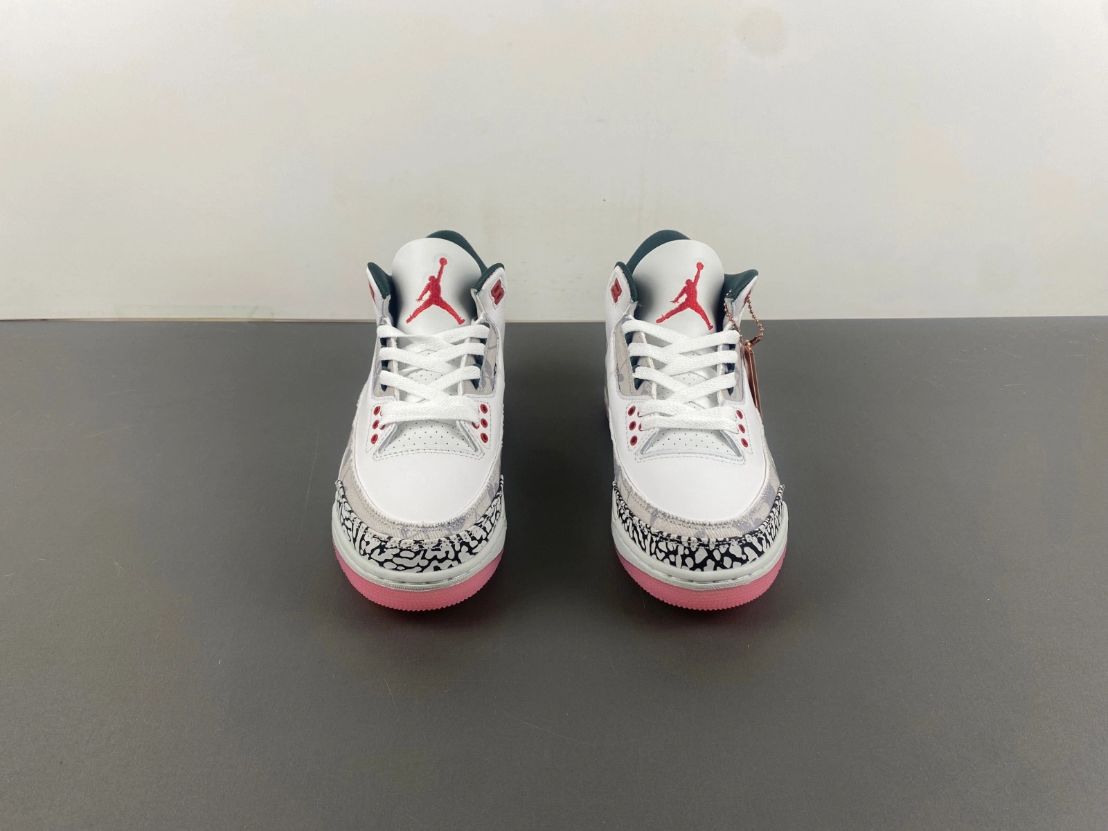 Jordan 3 Retro Wings Men's - HM6993-100