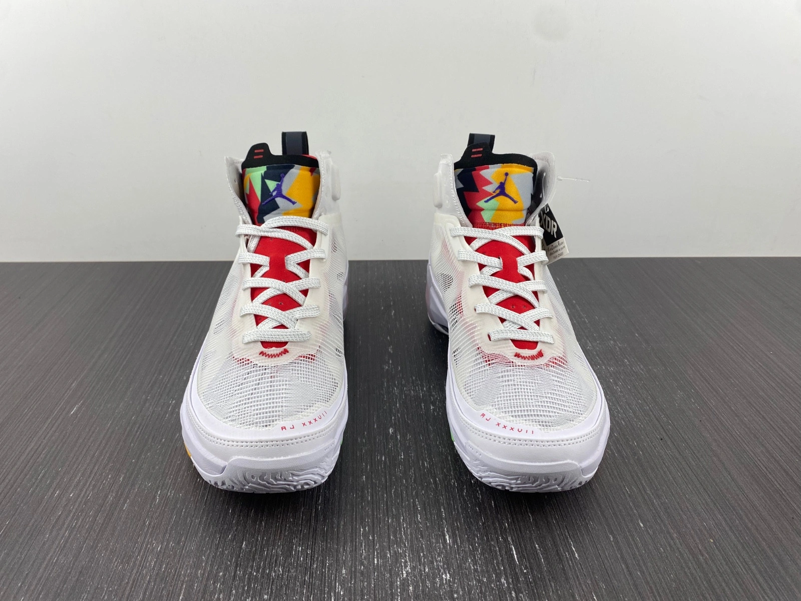 Jordan 37 Hare DD6958-160