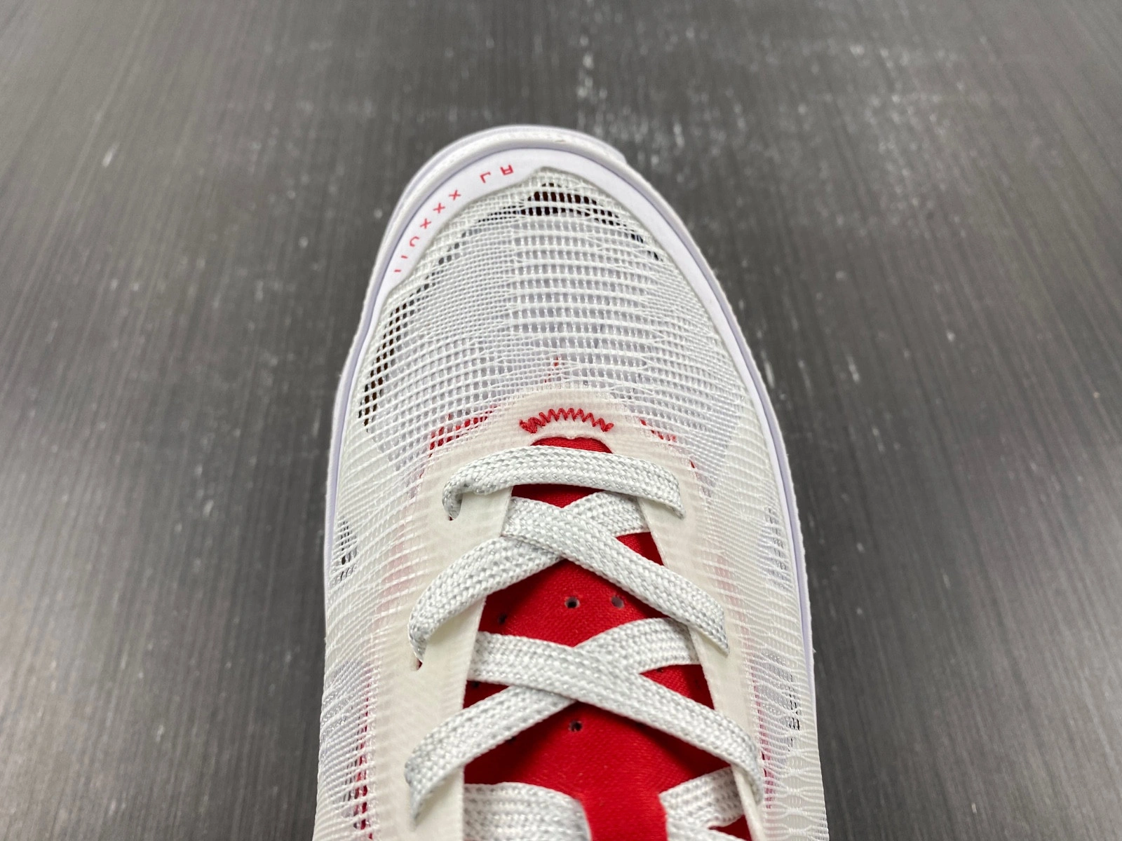 Jordan 37 Hare DD6958-160