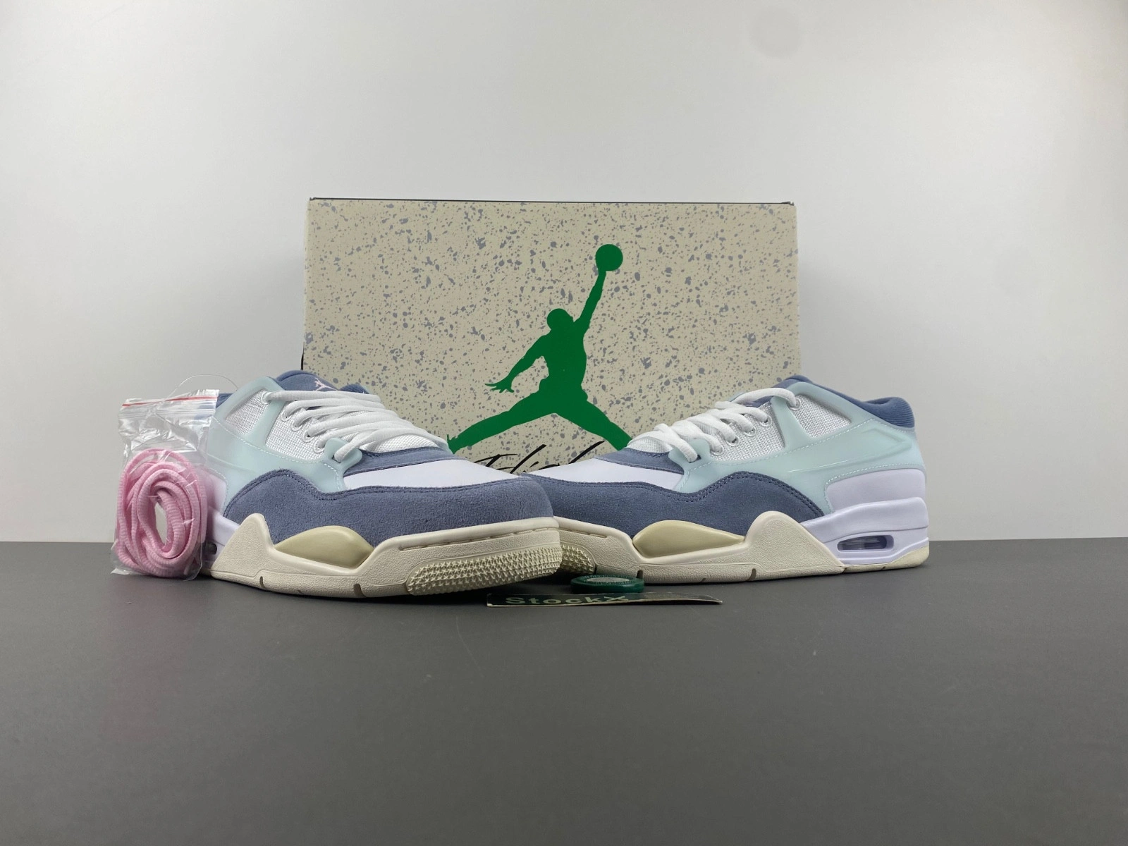 Jordan 4 RM Diffused Blue Ashen Slate  FQ7939-101