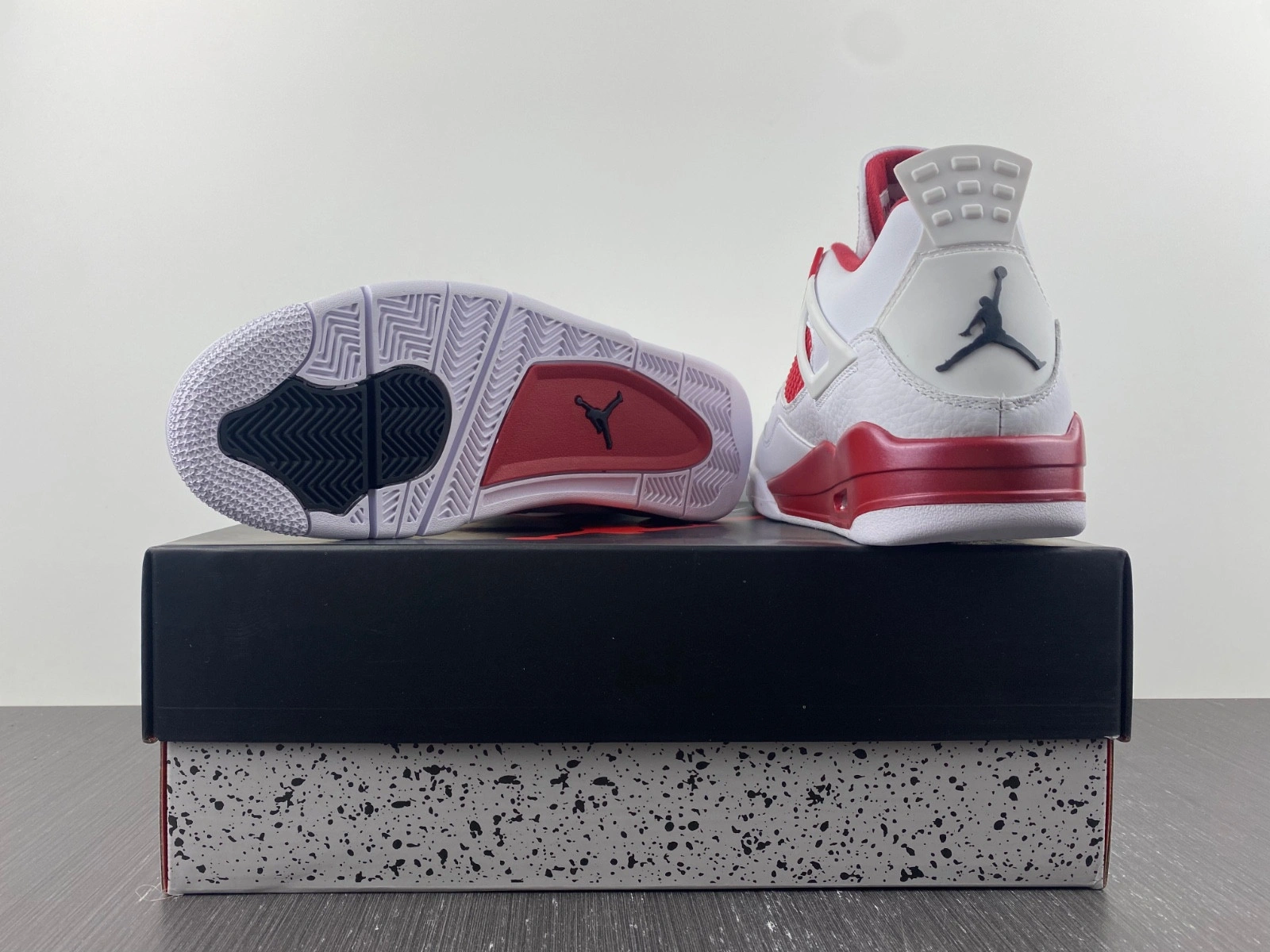 Jordan 4 Retro Alternate 89 - 308497-106
