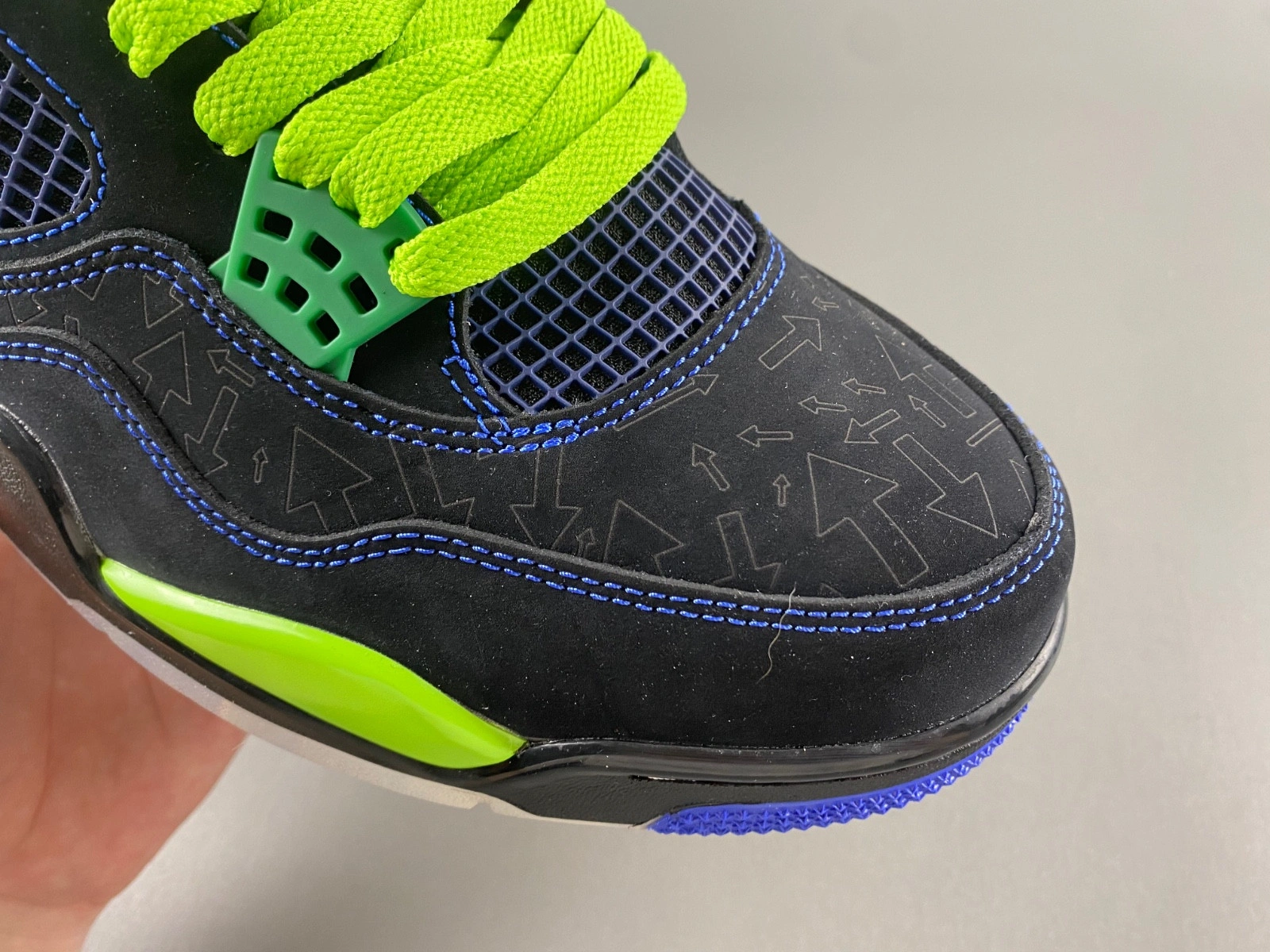 Jordan 4 Retro Doernbecher - 308497-015