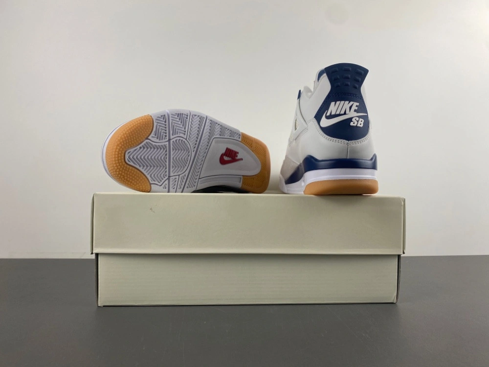 Jordan 4 Retro SB Navy Men's - DR5415-100
