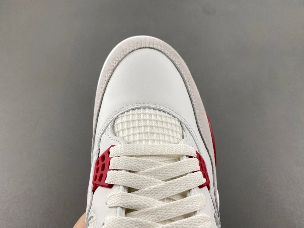 Jordan 4 Retro SB Varsity Red Men's - DR5415-106