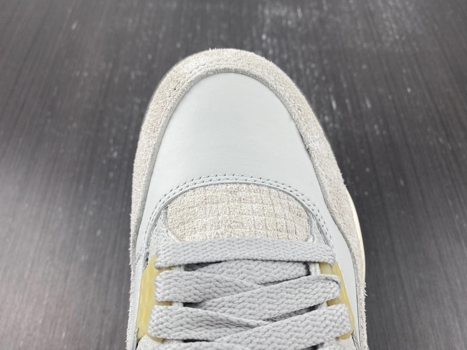 Jordan 4 Retro SE Craft Photon Dust - DV3742-021