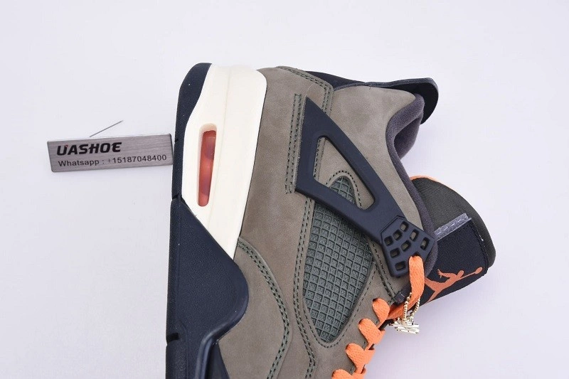 Jordan 4 RetroUN UNFTD