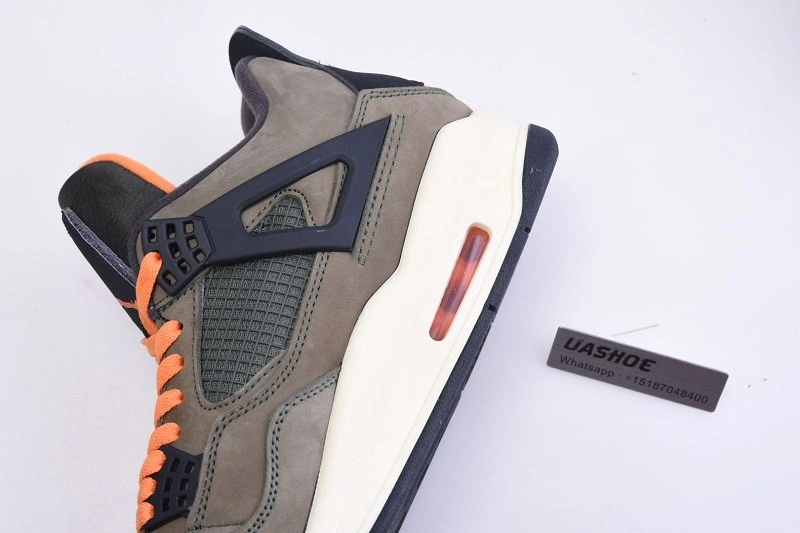 Jordan 4 RetroUN UNFTD