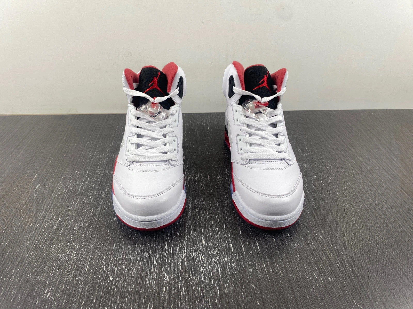 Jordan 5 Retro Fire Red Black Tongue (2013) Men's  136027-120