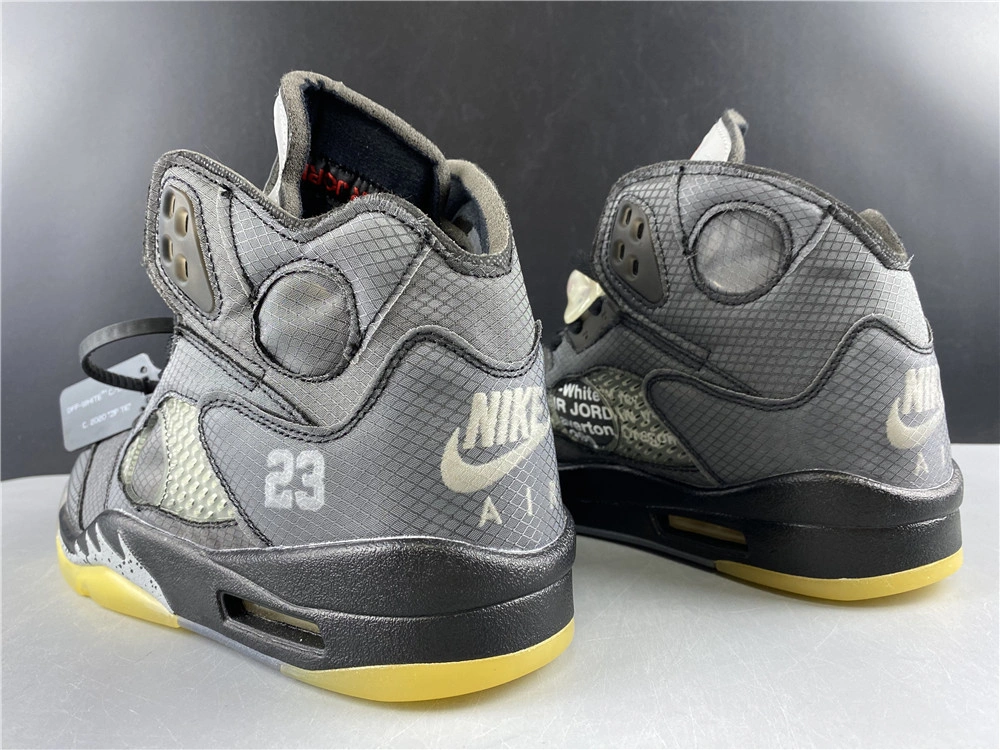 Jordan 5 Retro OWT Black  CT8480-001