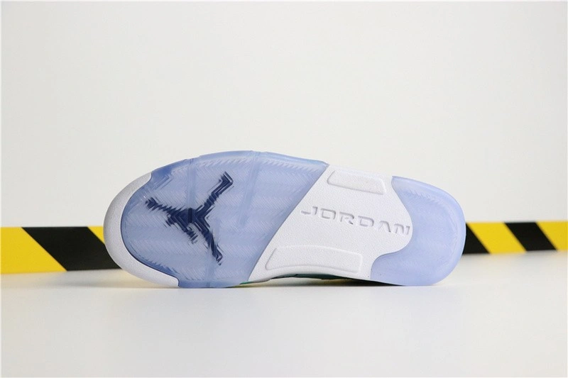 Jordan 5 Retro Wings  AV2405-900