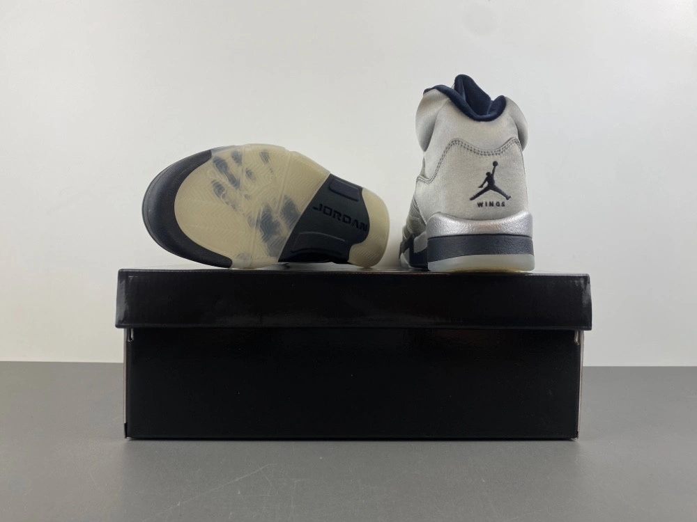 Jordan 5 Retro Wings (2025) (Women's)  IO2038-001