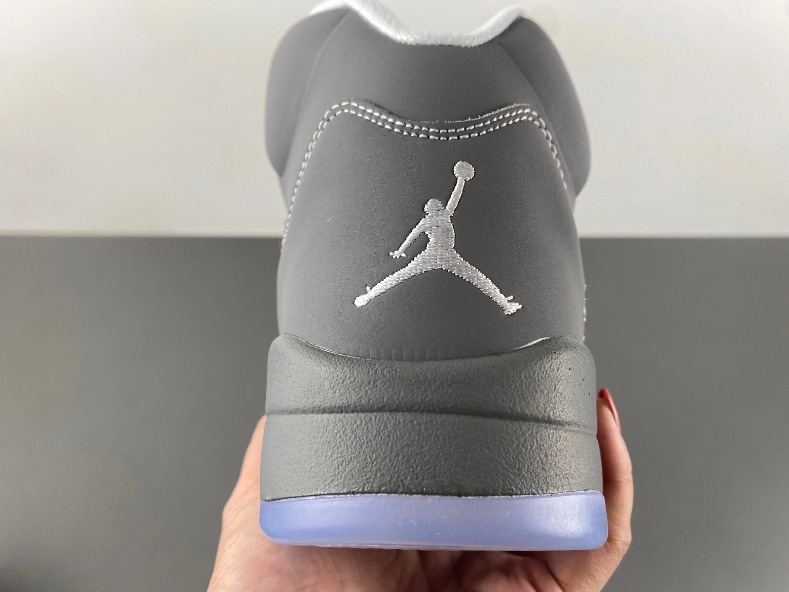 Jordan 5 Retro Wolf Grey Men's - 136027-005