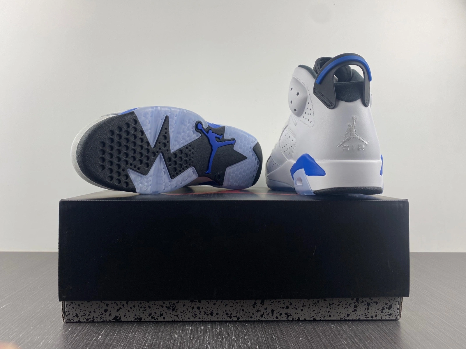 Jordan 6 Retro Sport Blue (2014) - 384664-107