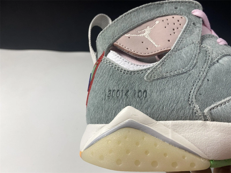 Jordan 7 Retro Neutral Grey - CT8528-002
