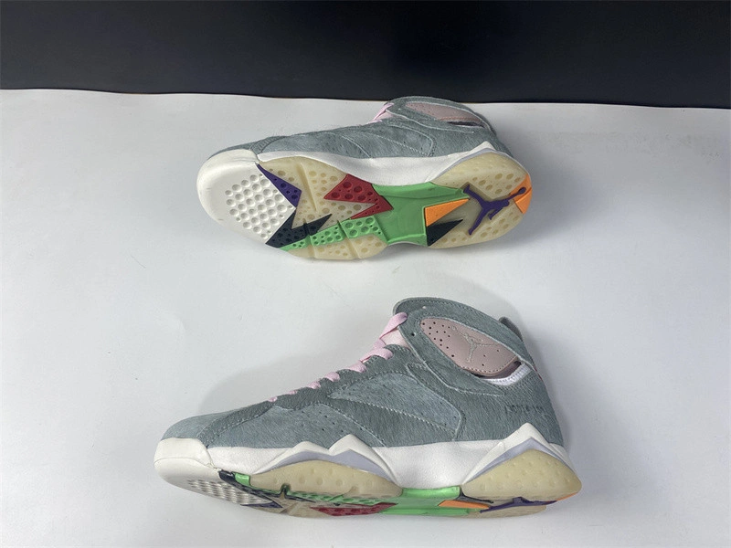 Jordan 7 Retro Neutral Grey - CT8528-002