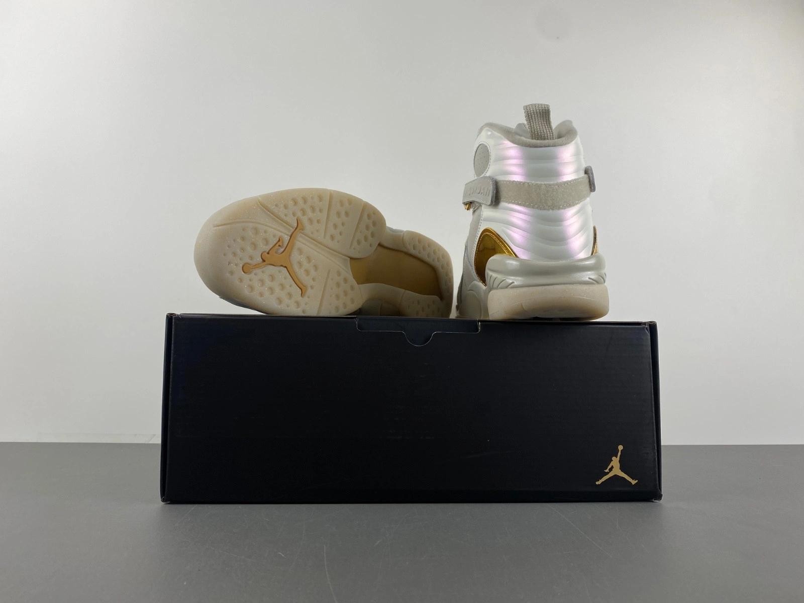 Jordan 8 Retro Champagne Men's - 832821-030