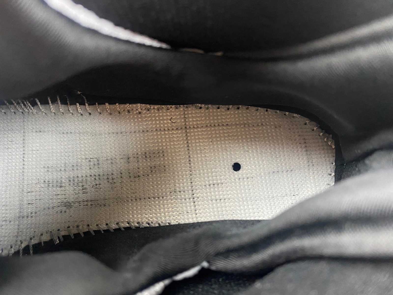 Jordan 9 Retro OG (2016) - 302370-112