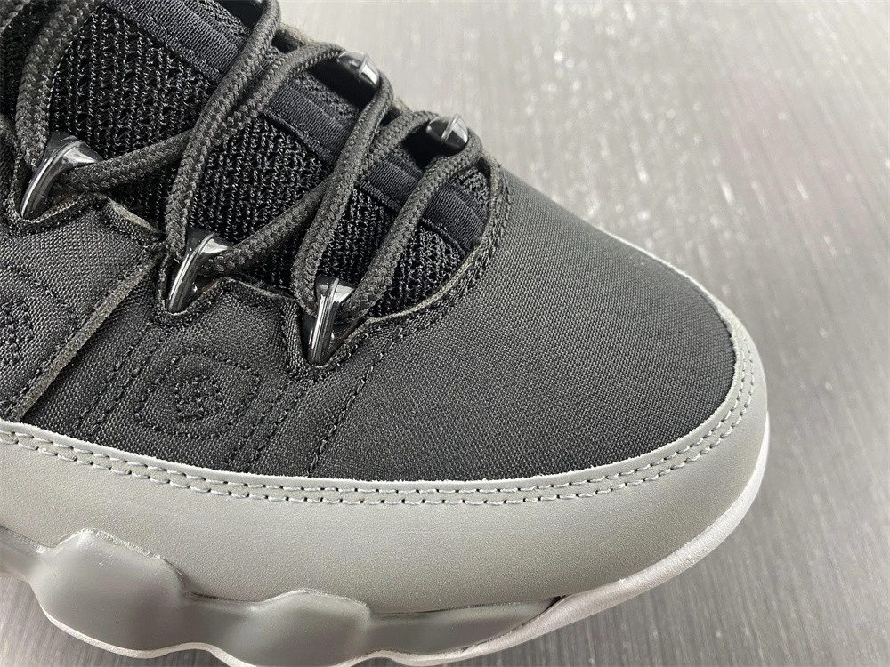 Jordan 9 Retro Particle Grey - CT8019-060
