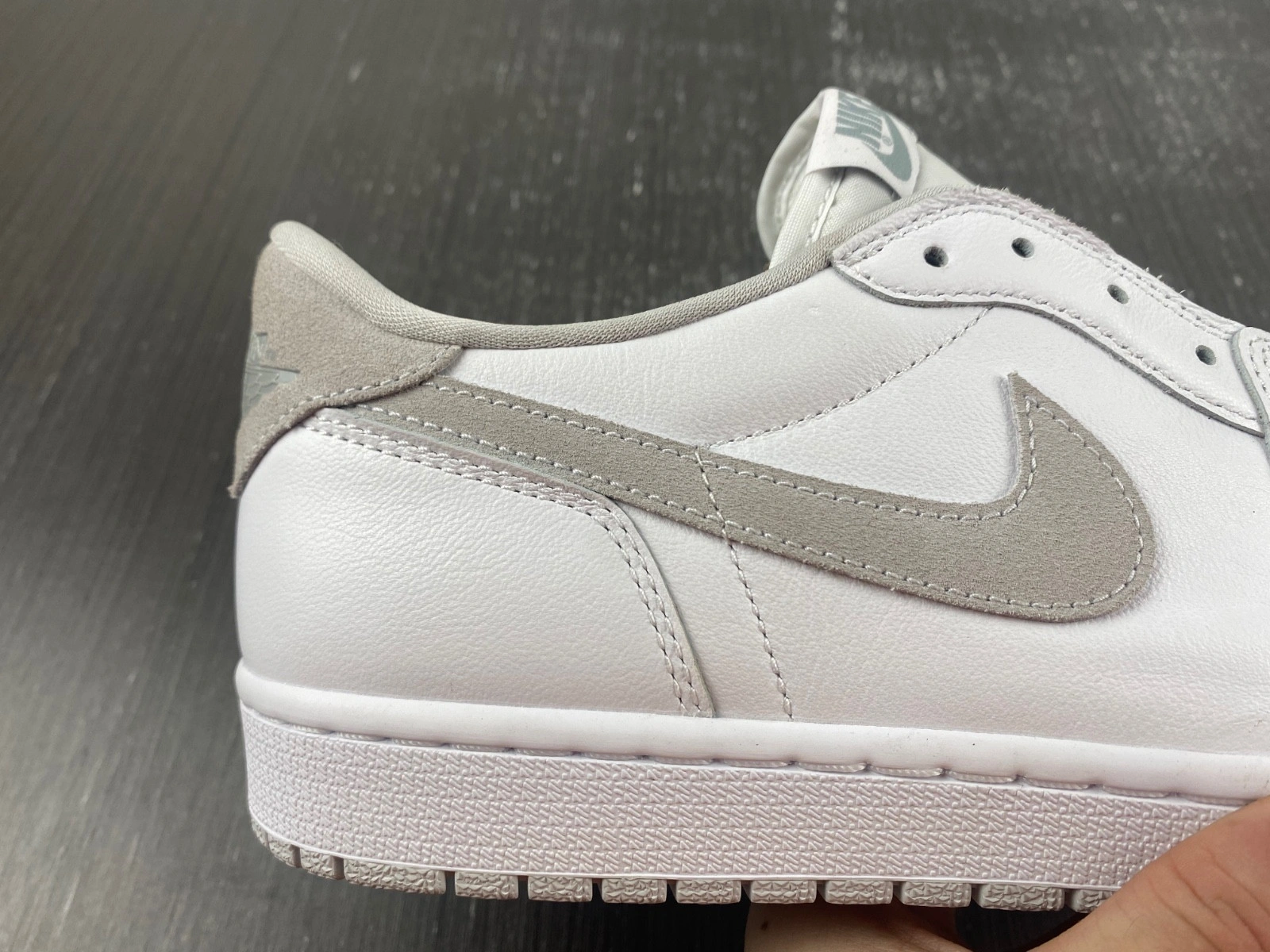 Jordan Mens Air Jordan 1 Low OG CZ0790 100