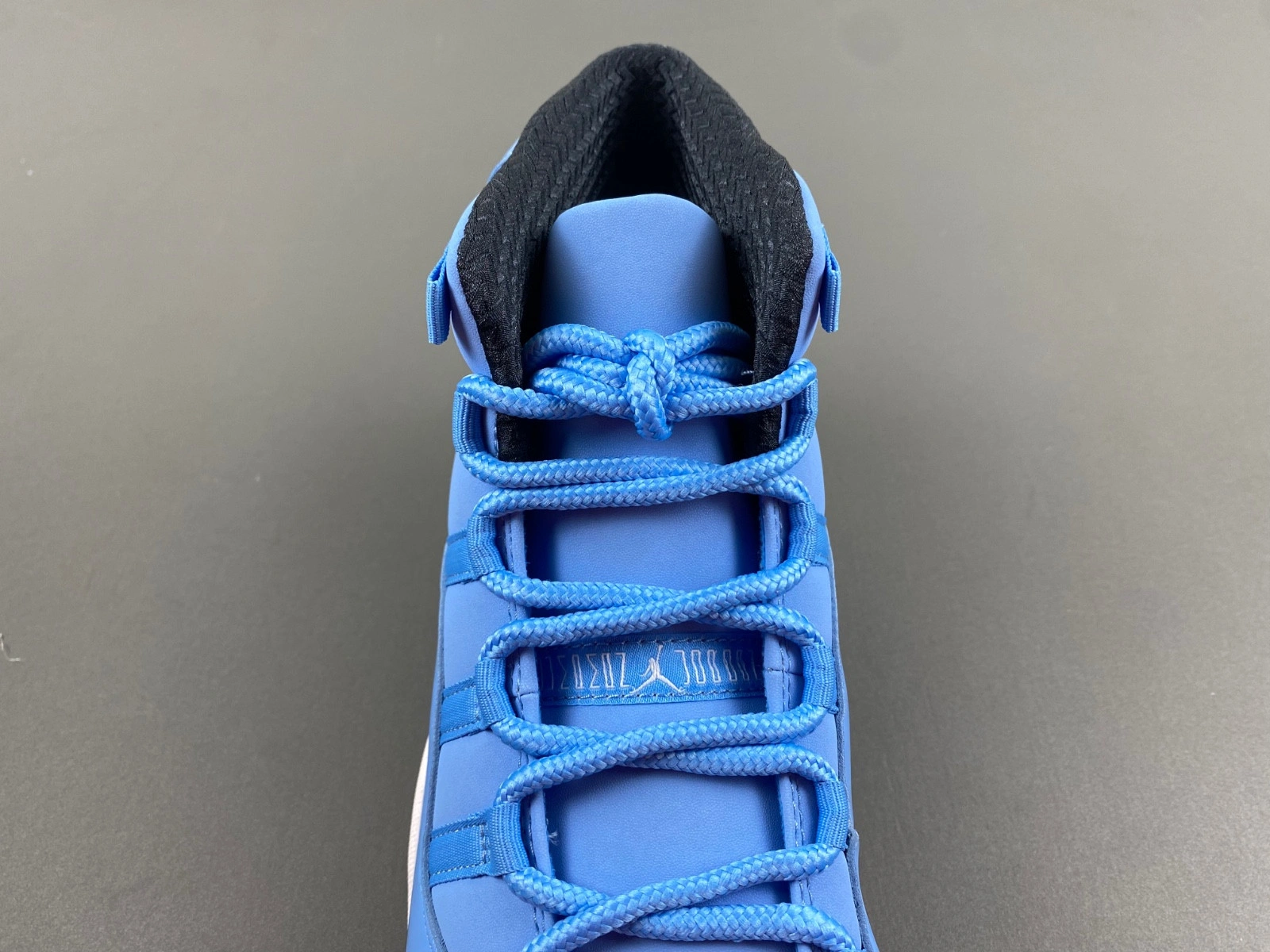 Jordan Ultimate Gift of Flight (11 29) - 717602-900