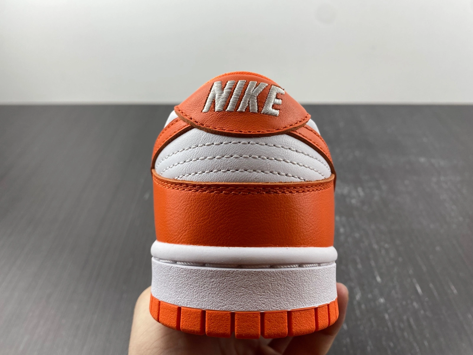 Khaki24 Nike Dunk SB low  CU1726-101