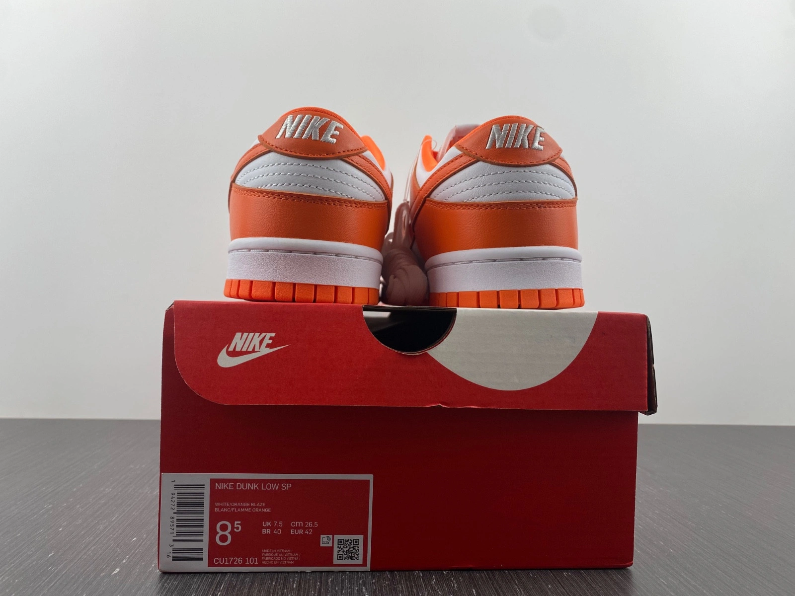 Khaki24 Nike Dunk SB low  CU1726-101
