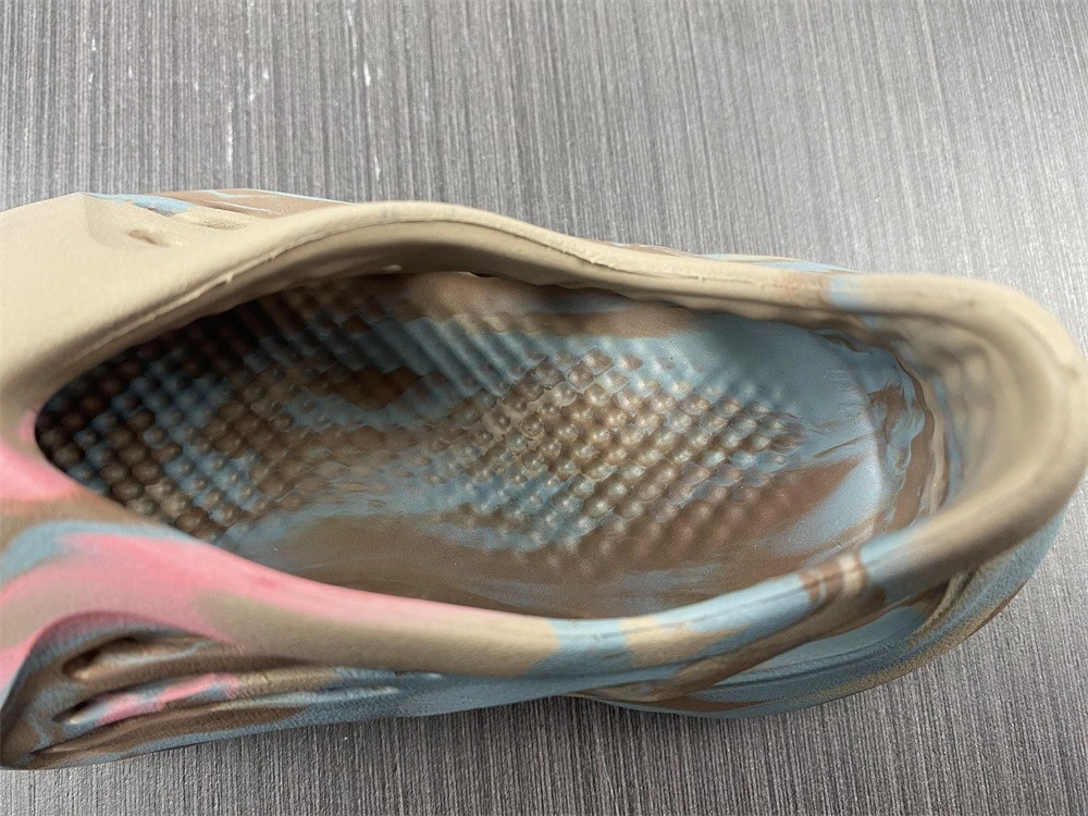 Kids Adidas Yeezy Foam Runner   KIDS GY3970