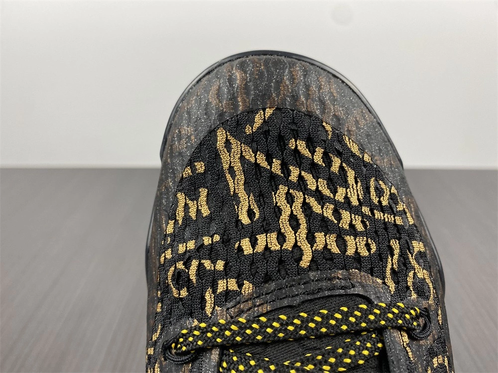Kobe 11 'Mamba Day' iD - Nike - 865773 991
