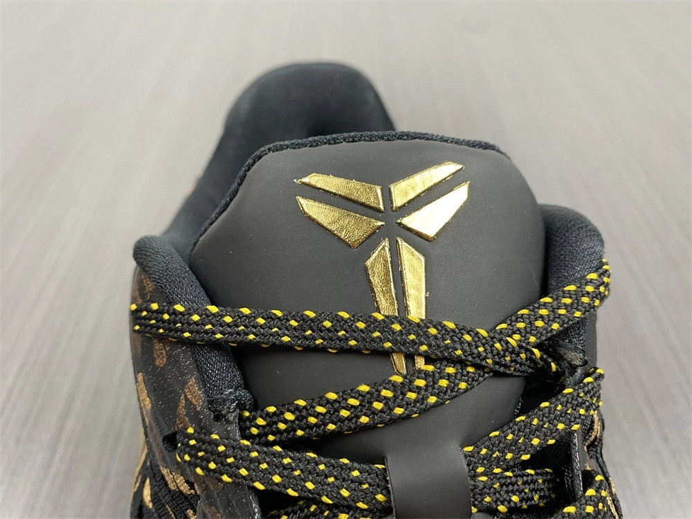 Kobe 11 'Mamba Day' iD - Nike - 865773 991