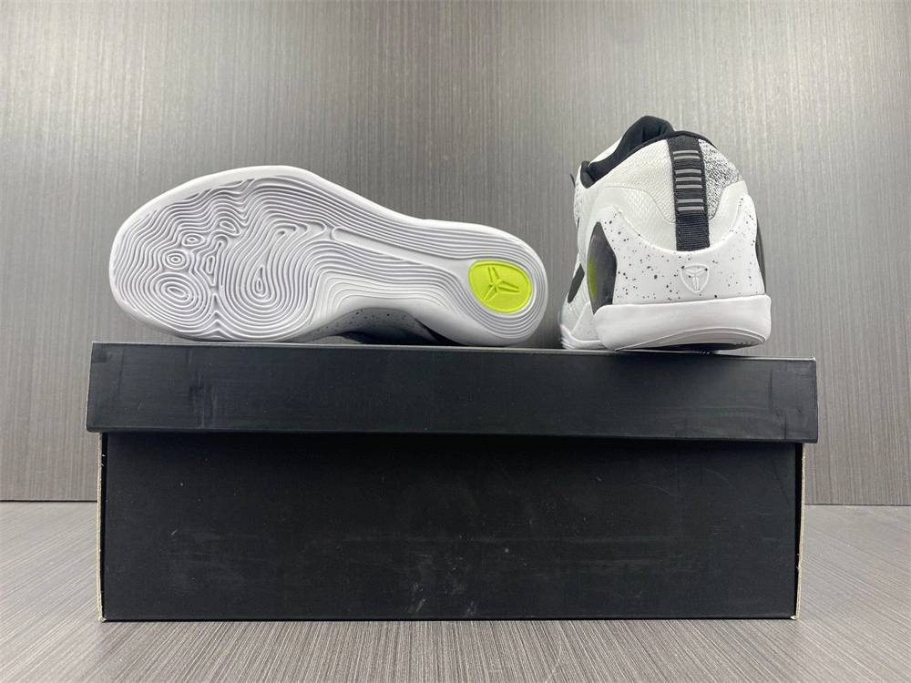 Kobe 9 Elite Low XDR 'Beethoven' - Nike - 653456 101