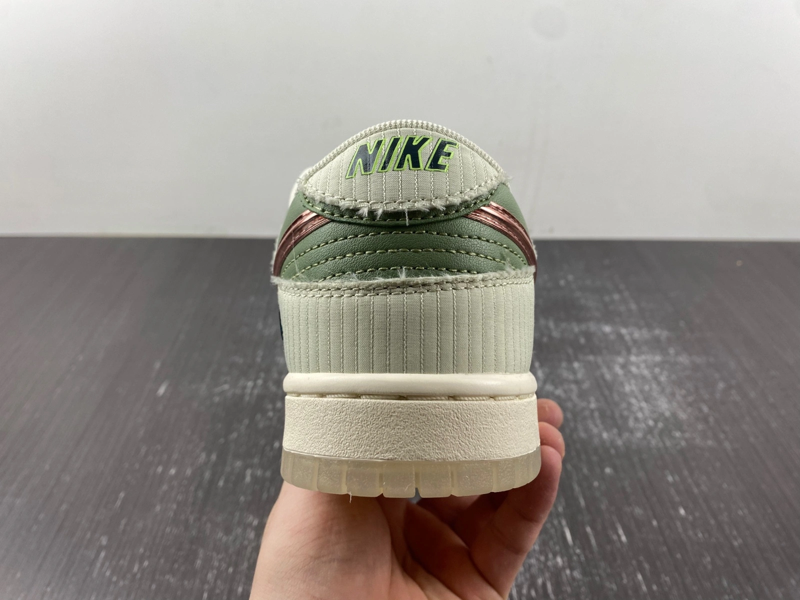 Kyler Murray x Nike Dunk Low 'Be 1 of One' FQ0269‑001