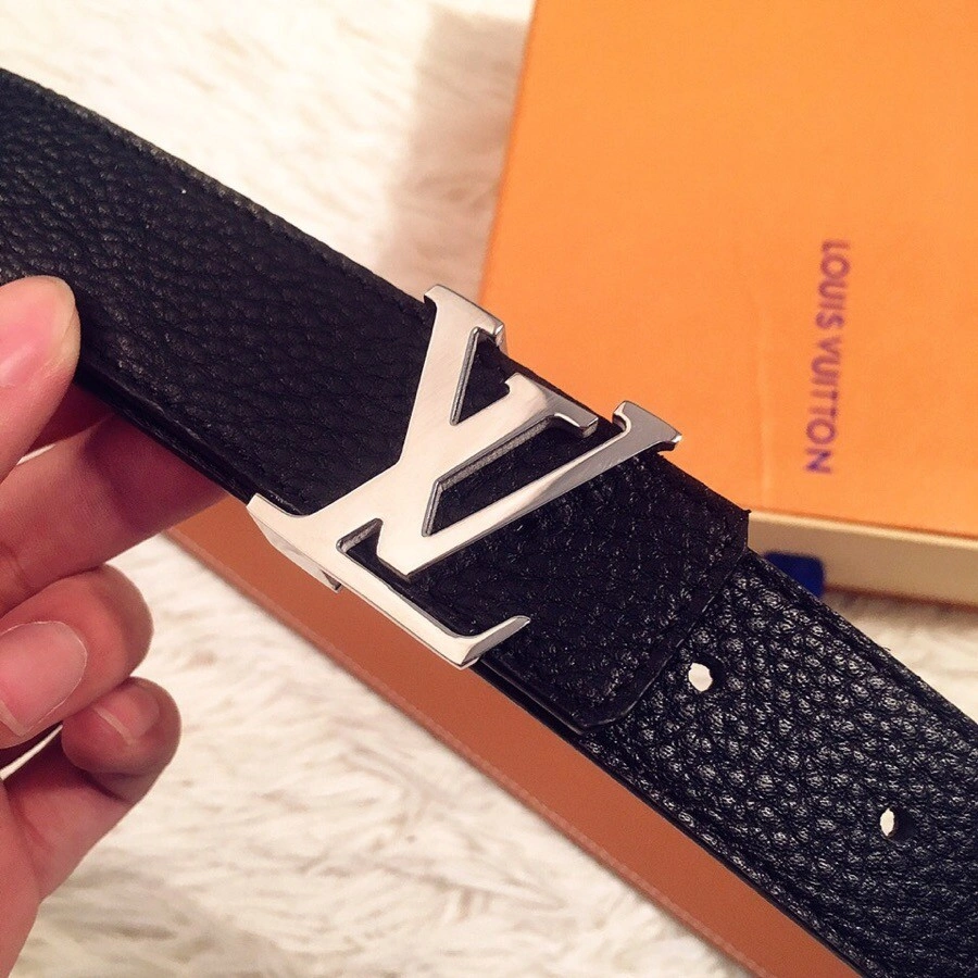 LOUIS VUITTON LV INITIALES 30mm Belt M9521W