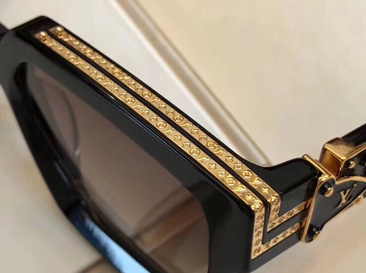 LU Sunglasses