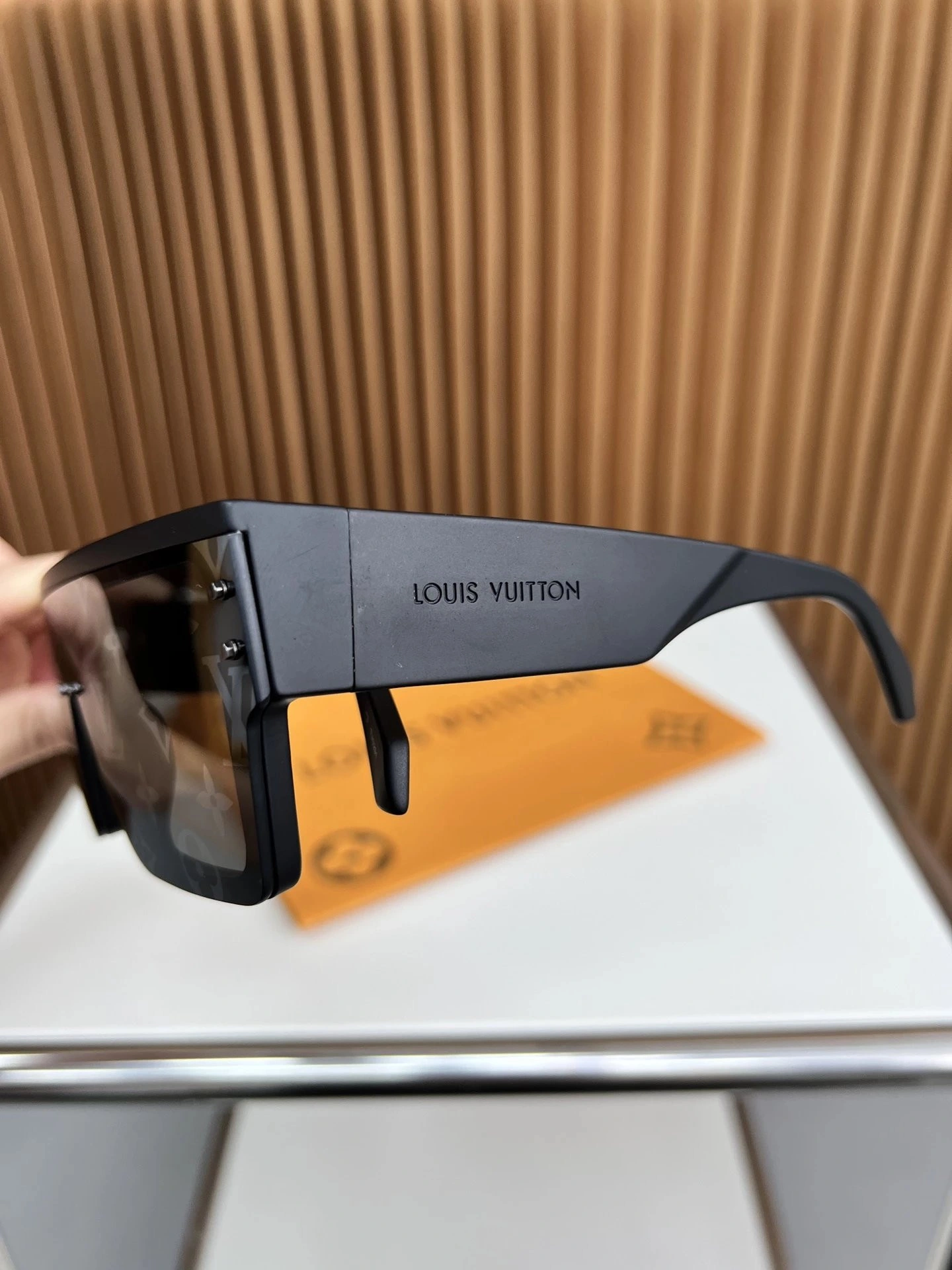 LU Sunglasses